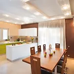 Diora * Karojba